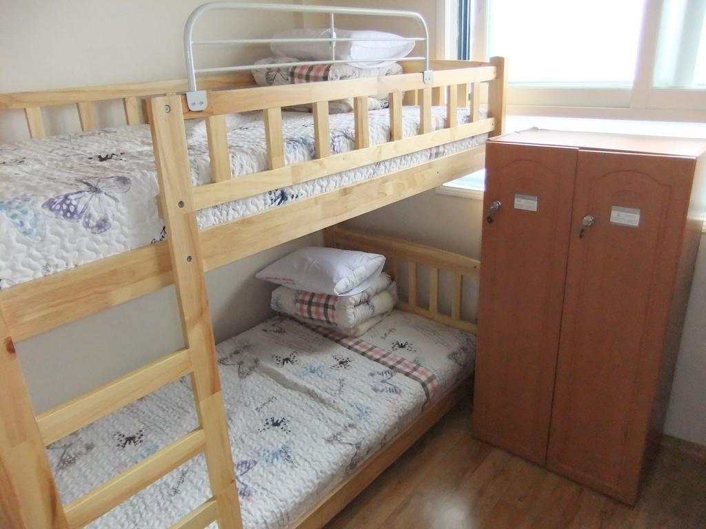 Goodstay Backpackers Gyeongju Guesthouse Chambre photo